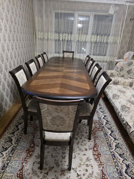 Продам стол со стульями