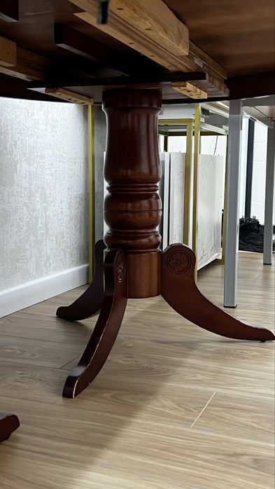 Продам стол большой