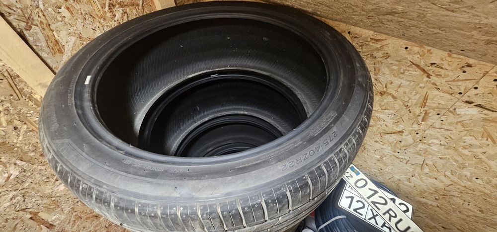Продам резину R22