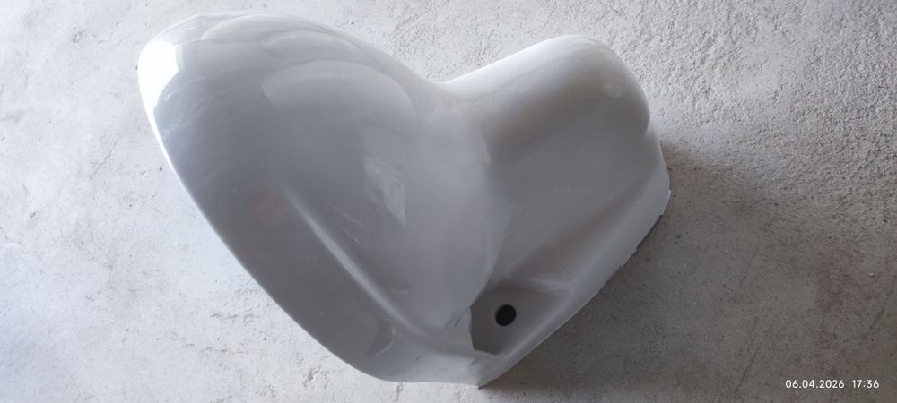 Продавам 6 броя тоалетни чинии Ideal Standart