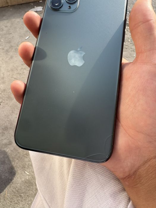 Iphone 11 pro max sotiladi