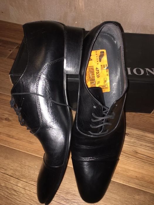 Продам. Туфли новые