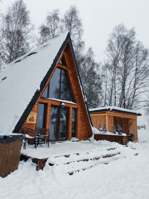 Cabana A frame cu jacuzzi in Mărișel