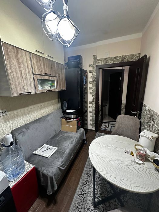 Срочна сотаман Узимни уйим Сергили 7 а 3 хона 66000 1 чи этаж метроОлд