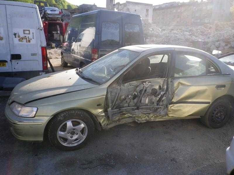 Хонда Акорд 1.8i / Honda Accord 1.8i на части