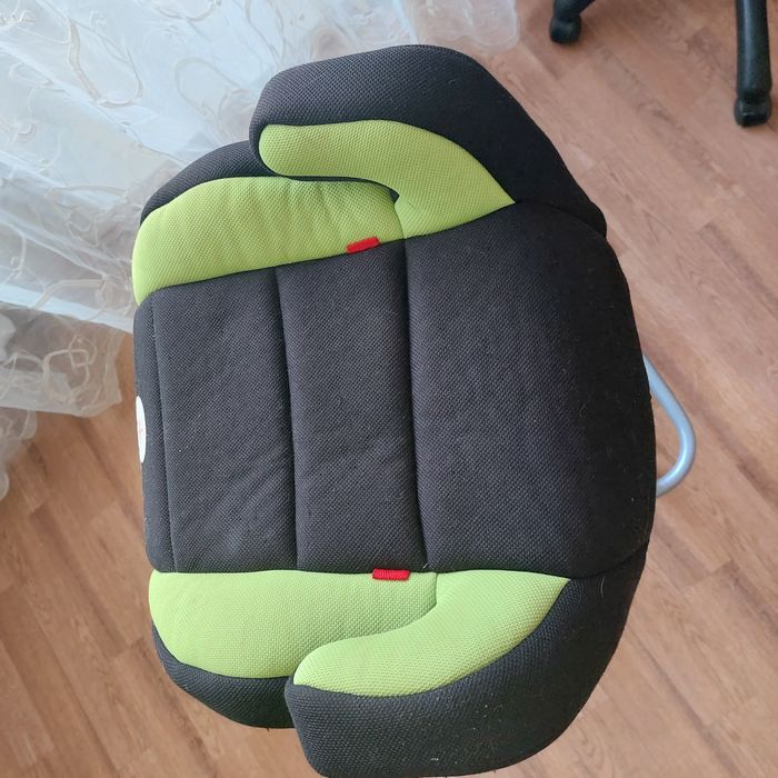 Продам детское автомобильное кресло