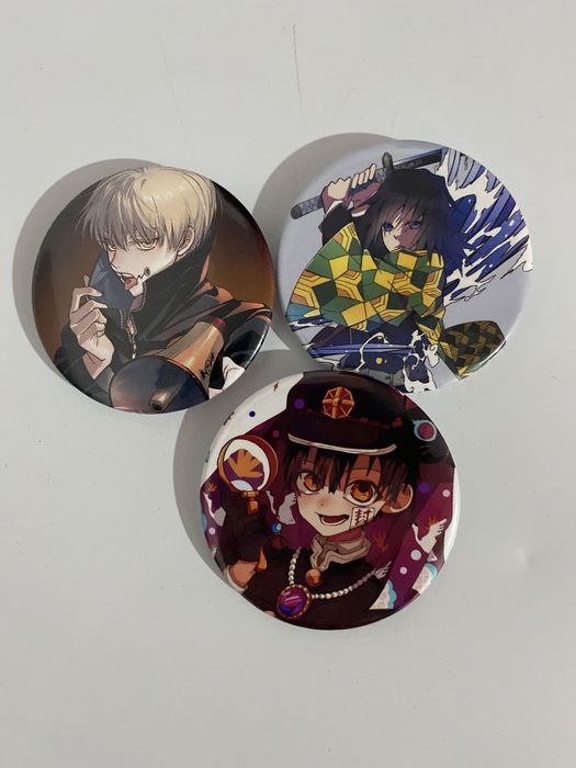 значки из разных аниме