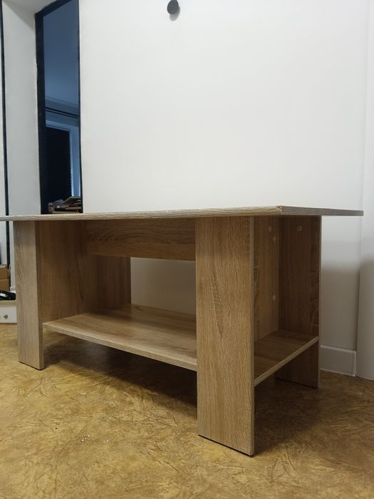 Журнальный столик