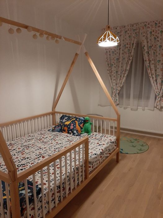 Vând pat montessori 140x200