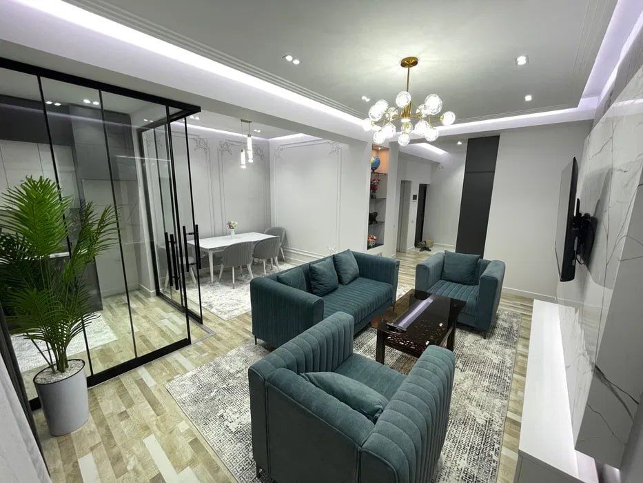 Срочная Аренда 3-комн квартиры с Евро ремонтом  ЖК VEK !!!