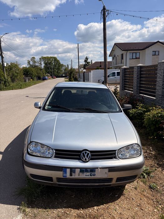 VOLKSWAGEN Golf 2000 — imagine 2