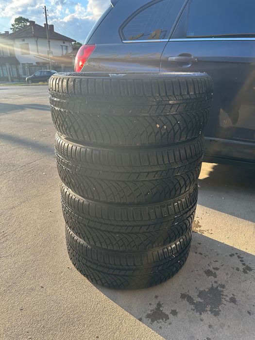 Гуми 245/45/20 KUMHO