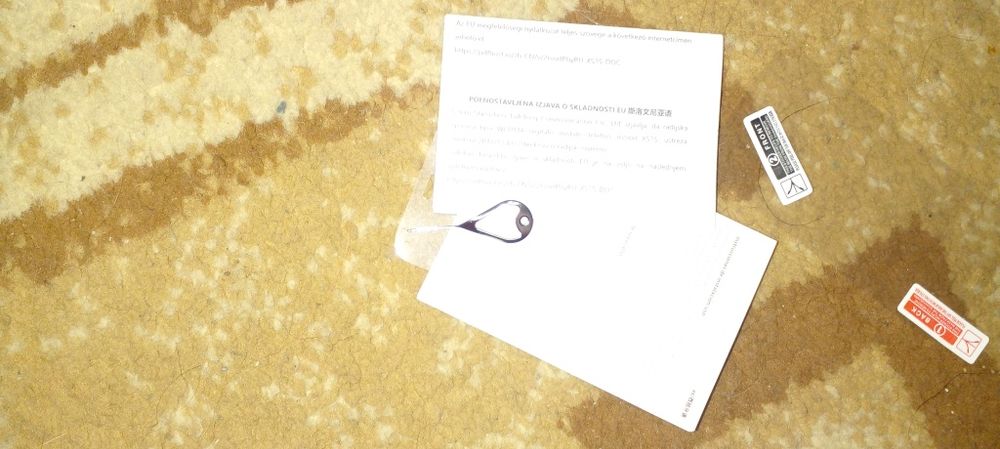 Продам мини смартфон.