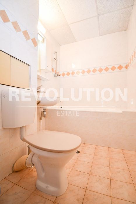 Дава се под наем Двустаен апартамент в София, Люлин 9 - 65 кв.м за 475 € - Снимка #11