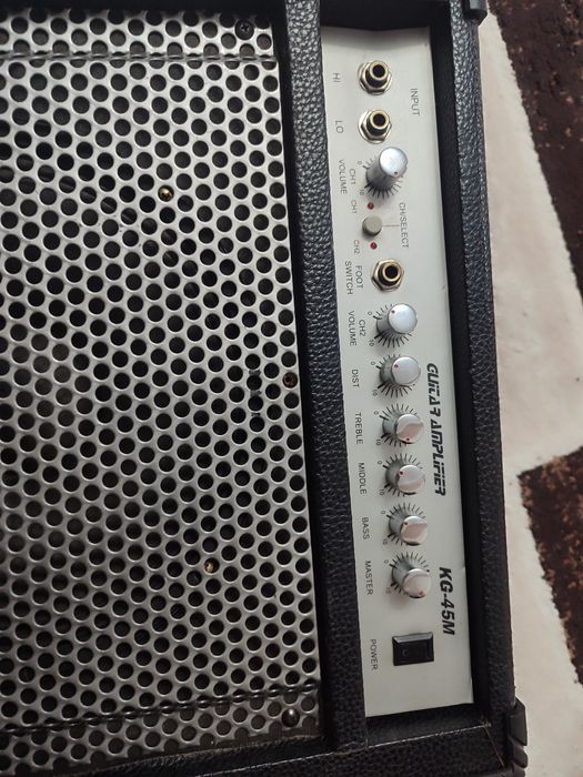 Продам комбо усилитель