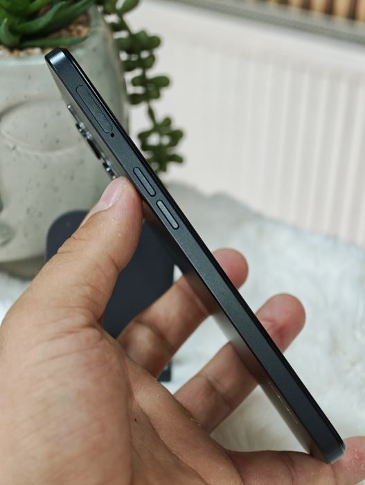 Oppo A77 64 GB  4 RAM