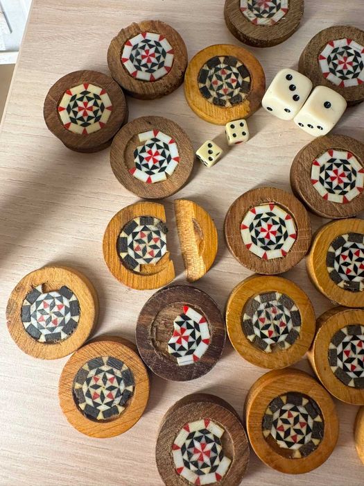 Set table din lemn cu marchetărie orientală, 50 × 25 cm, complet