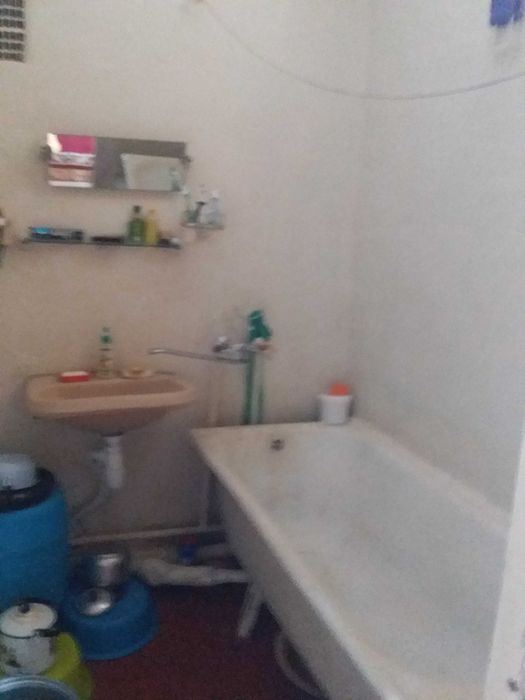 Продам квартиру в 3х этажном доме