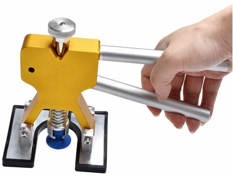 Преса за изправяне на щети от градушка с 18 вендузи invento