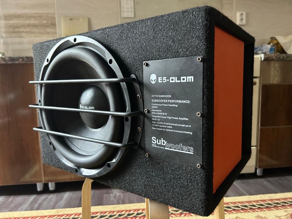 продам сабвуфер