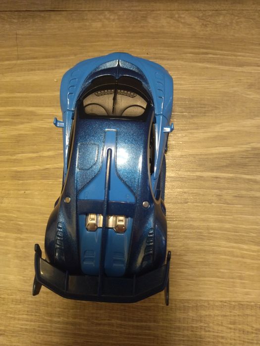 Бугати вирон очень быстрая новая