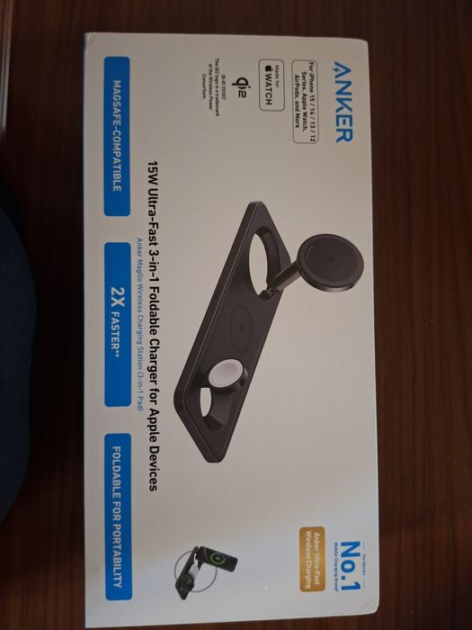 Anker MagGo Wireless Charging Station (3-in-1 Pad)