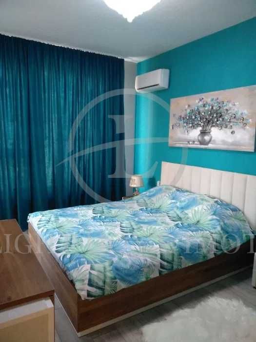 Продава се Двустаен апартамент в Пловдив, Христо Смирненски - 83 кв.м за 2049 €/кв.м - Снимка #2