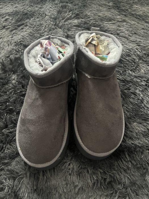 cizme ugg noi cu cutie