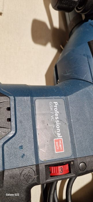 Bosch ciocan demolator nou