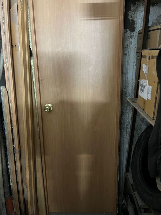 Продам межкомнатные двери