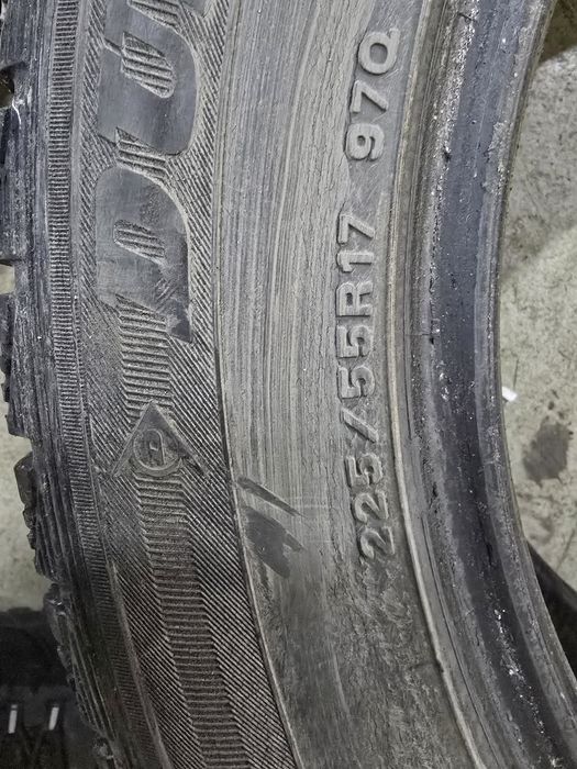 Резина шины 225 /55 r17