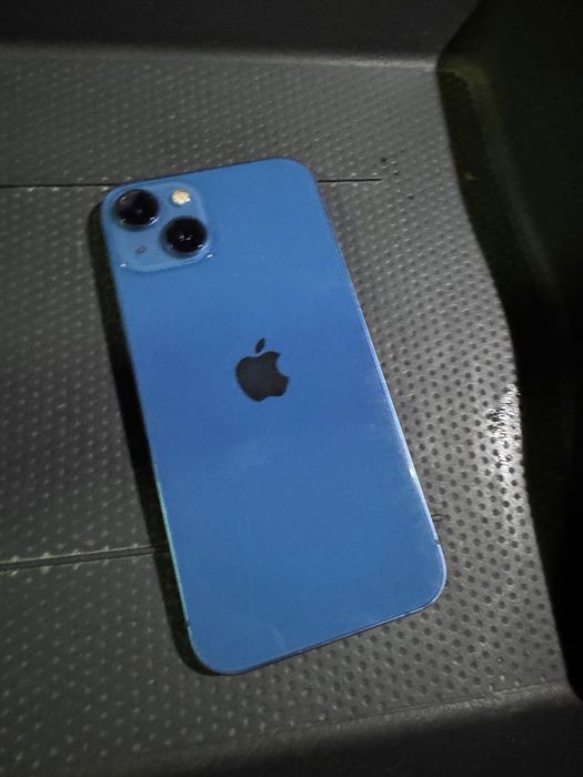 Айфон 13 128гб емкость 79%