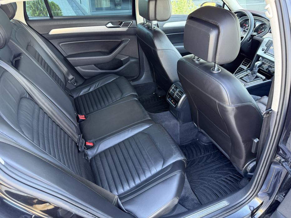 VW Passat B8 2.0 TDI 190к.с DSG / HIGHLINE / LED / DISTRONIC