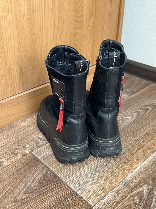 Ботинки женские