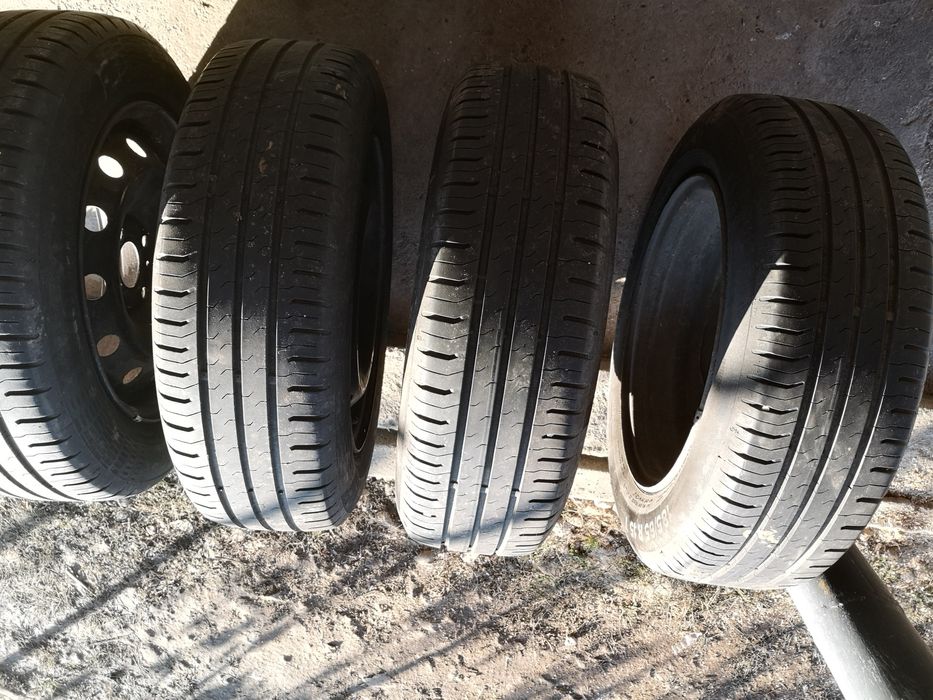 Jenți originale +anvelope continental 185/65 /R15