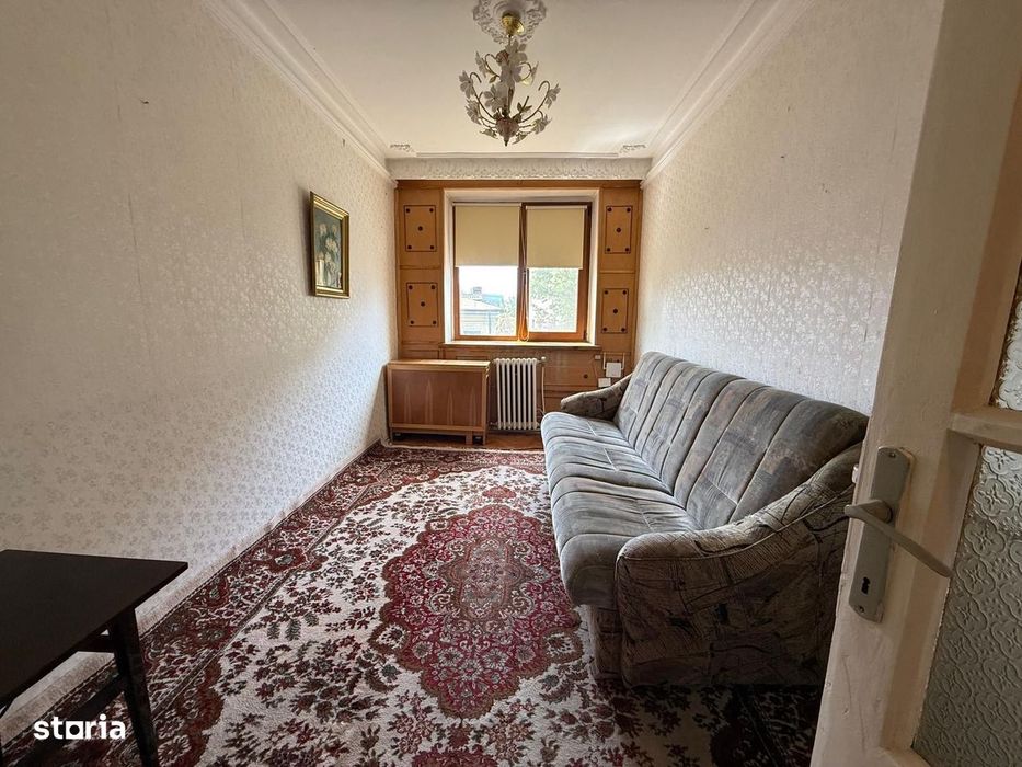 Apartament decomandat 3 camere Cuza-Voda