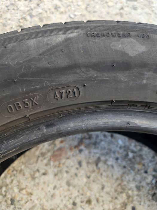 Гуми 225/55/17 дот21
