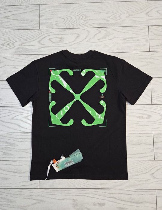Triocu Off white