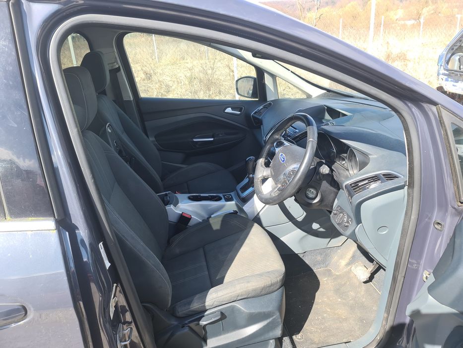Dezmembrez Ford Grand C-Max 2012 2.0tdci