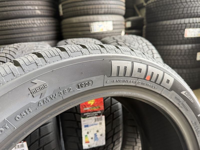 255/45/20 MOMO 4бр