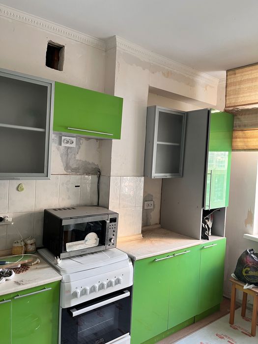 Кухонный гарнитур бесплатно