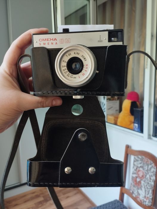 Продаются фотоаппараты советские и механическая бритва