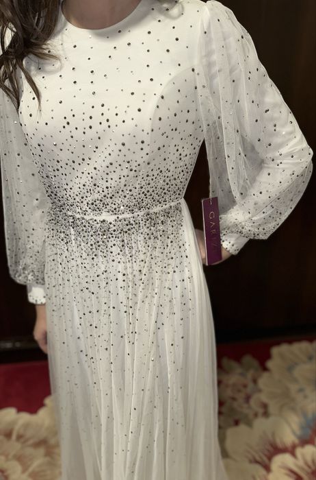 Вечернее платье