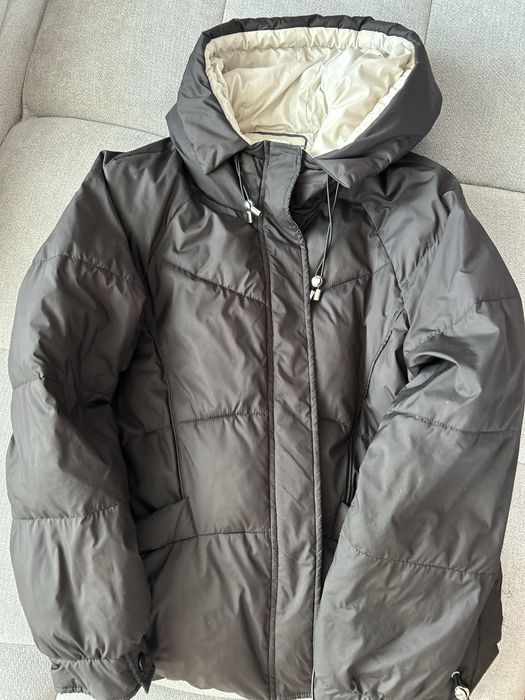 Продам куртки весенние