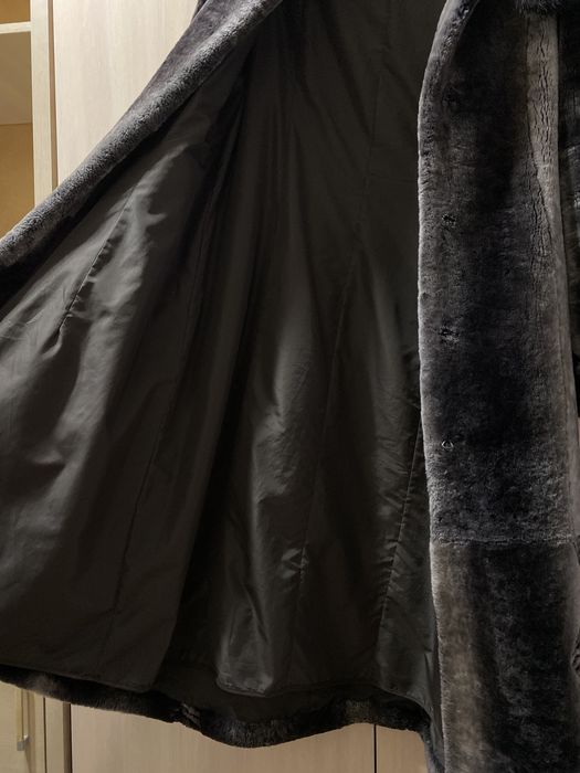 Продам мутоновую шубу