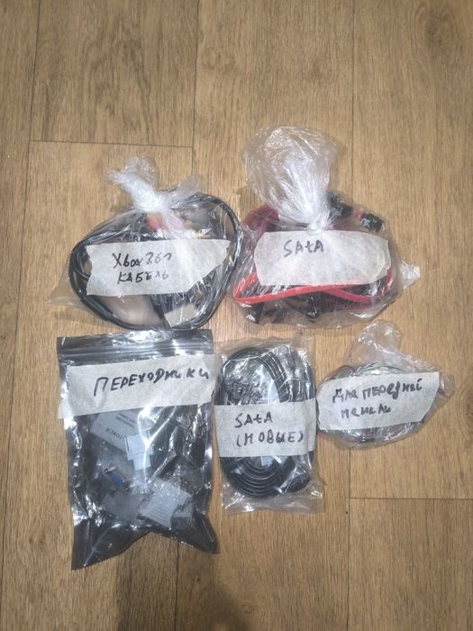 Кабели SATA 10шт, AV-кабель Xbox 360, спикеры, Оперативная Память DDR3