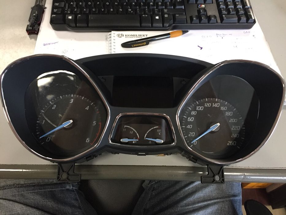 Километраж Ford , C max, и други