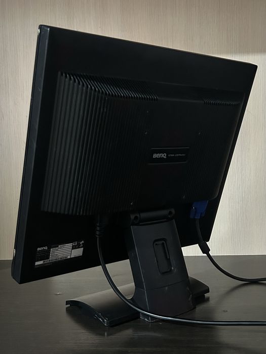 Мониторы BenQ 17 и 19 диагонали