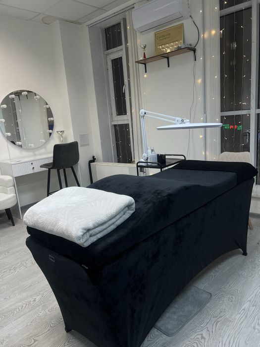 Сдам кушетку в БЦ