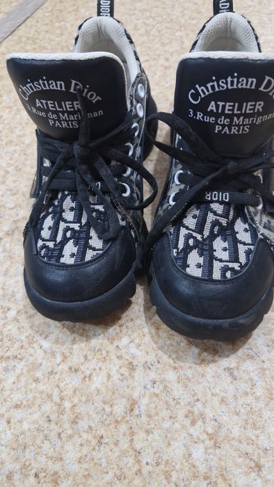 Кроссовки Диор 39 размер